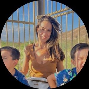 Meet your Posher, Renata